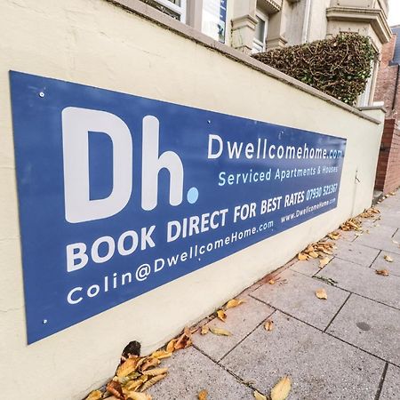 Dwellcome Home Ltd 2 Bedroom King & Double Central Apartment, Free Allocated Barrier Secured Parking Space At Rear Entrance & Fast Wifi, Ideal For Long Term Contractor, Corporate, Etc Stays, Regular Housekeeping Option - See Our Site For Assurance Aberdeen Luaran gambar